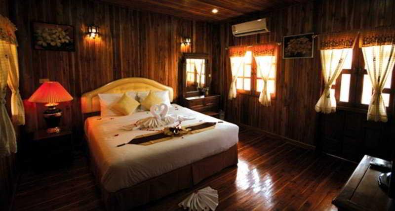 צ'אלונג Yuwadee Resort מראה חיצוני תמונה