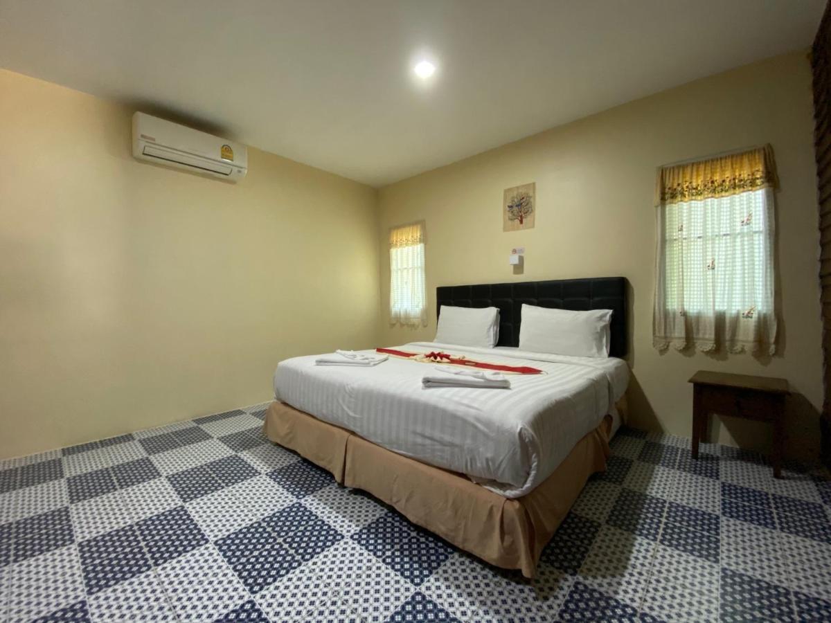 צ'אלונג Yuwadee Resort מראה חיצוני תמונה