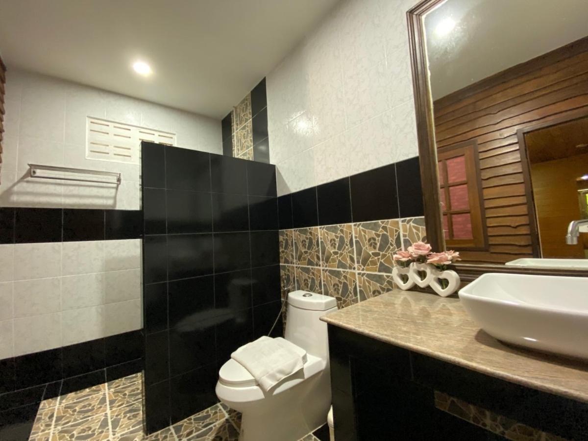 צ'אלונג Yuwadee Resort מראה חיצוני תמונה