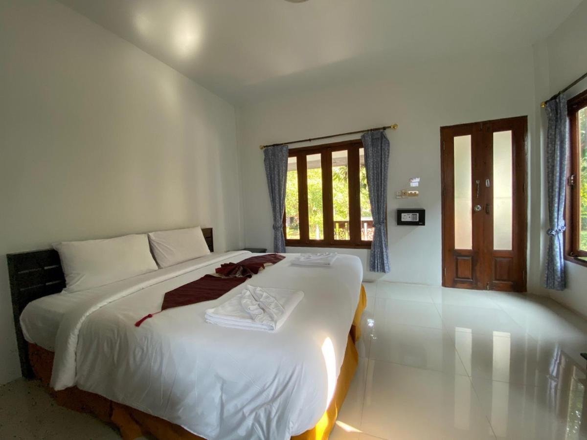 צ'אלונג Yuwadee Resort מראה חיצוני תמונה